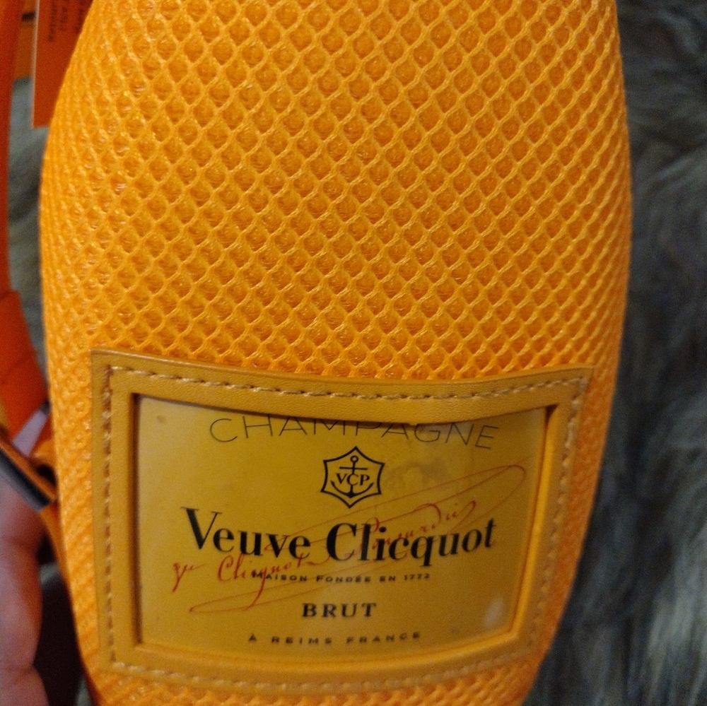 Veure Clicquot Burt